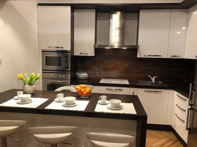Centar, novogradnja, 63 m2 - Rijeka
