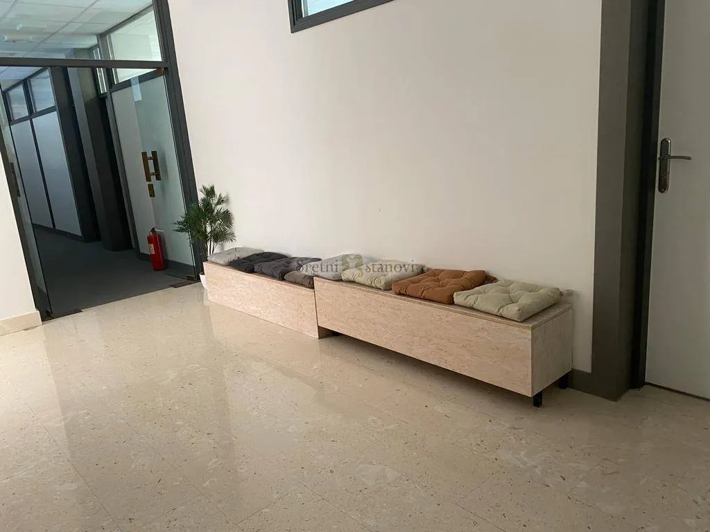 poslovni prostor centar, stari grad, 60 m2 - slika 9