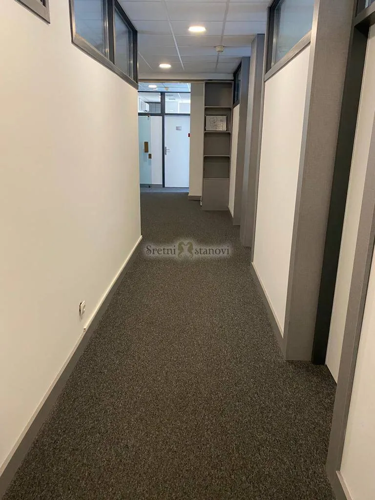 poslovni prostor centar, stari grad, 40 m2 - slika 13