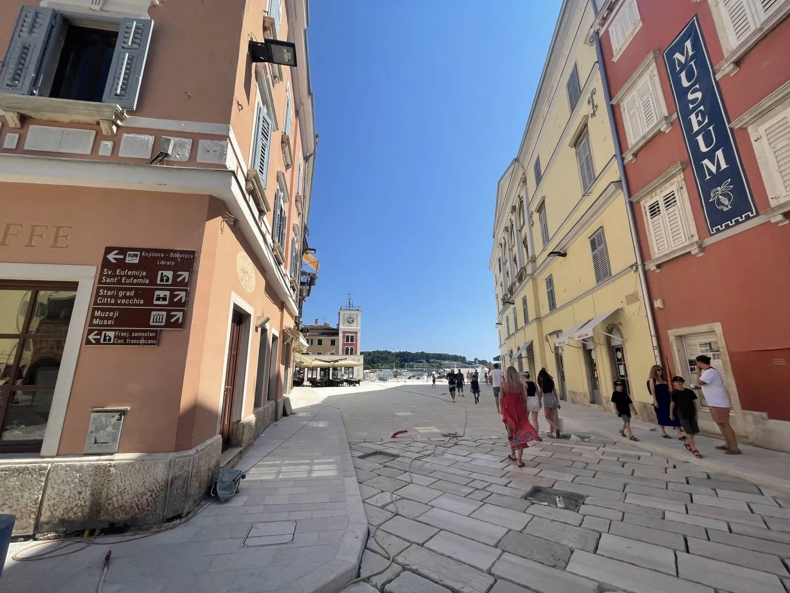 rovinj, strogi centar, kuća s 4 stana, blizina mora - slika 4