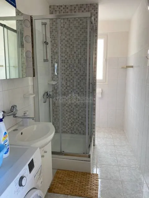 opatija, najam, 68 m2, 1s+db, s terasom - slika 6