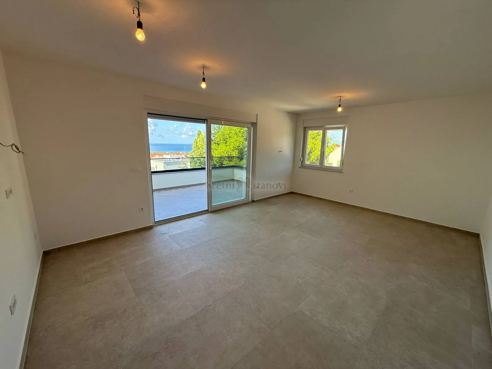 penthouse novalja (2s+db) - slika 1