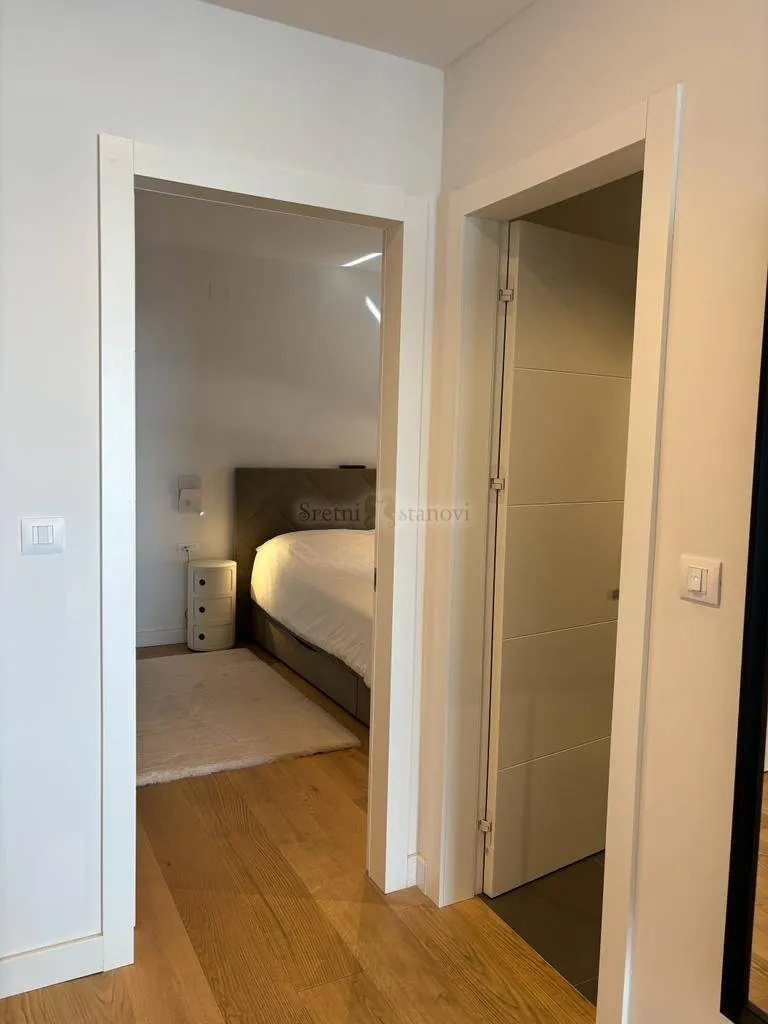 costabella, 2s+db, 85 m2+ vrt 60 m2, moderan stan s pogledom - slika 9