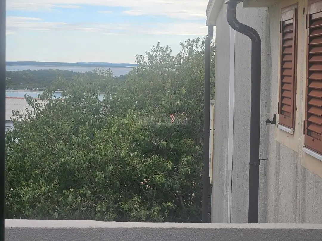 apartman , novalja , 51 m2, 1s+db , pogled na more - slika 10