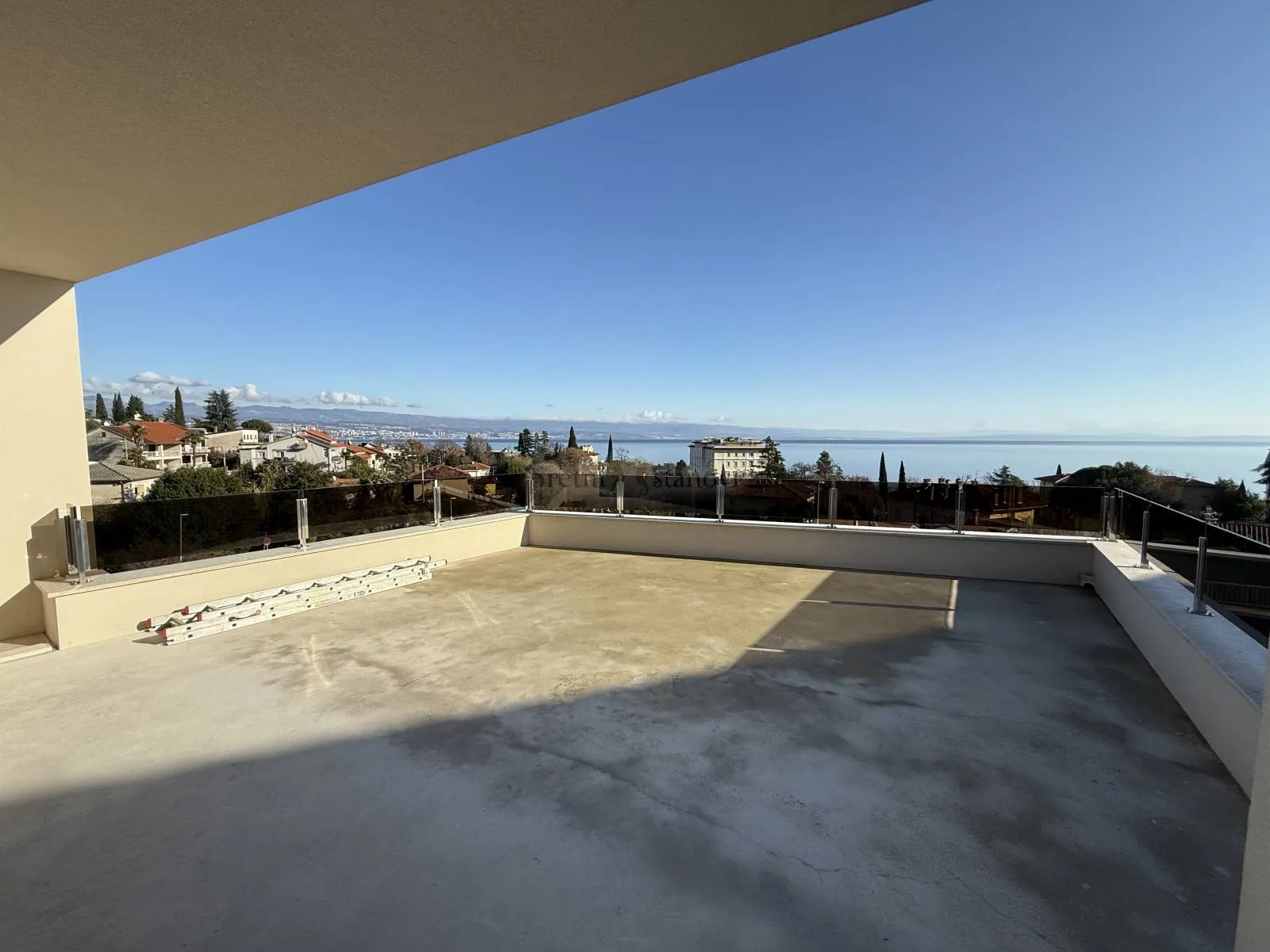 rivijera opatija, novogradnja, villa sa 2 stana, bazen, pogled - slika 21