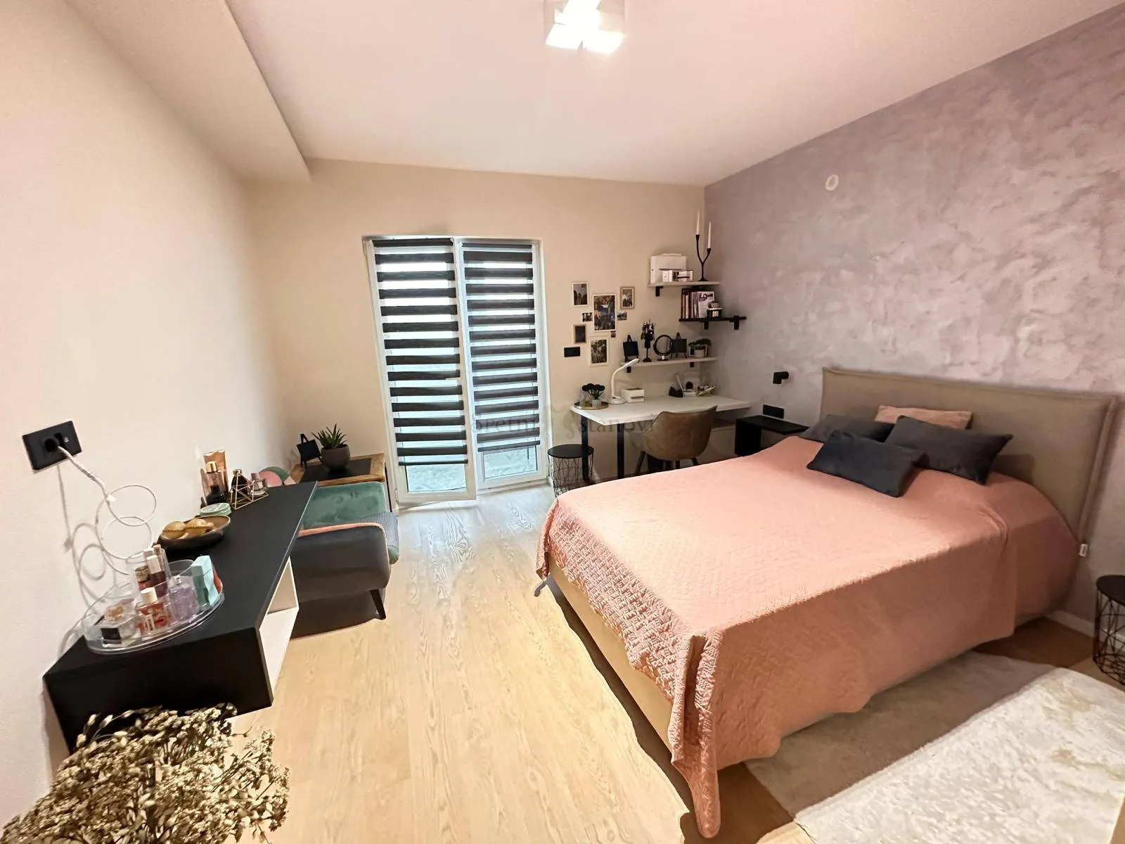 hosti, luksuzni penthouse s pogledom na more - slika 14