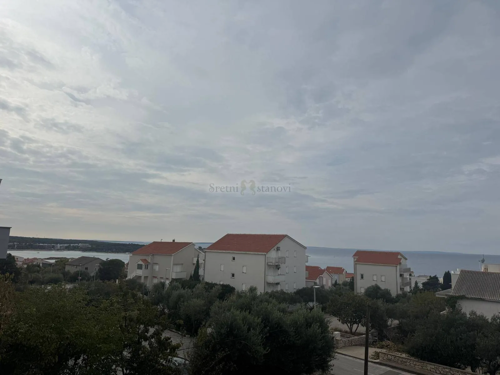 novalja, kuća s 4 apartmana, blizina i pogled na more - slika 2