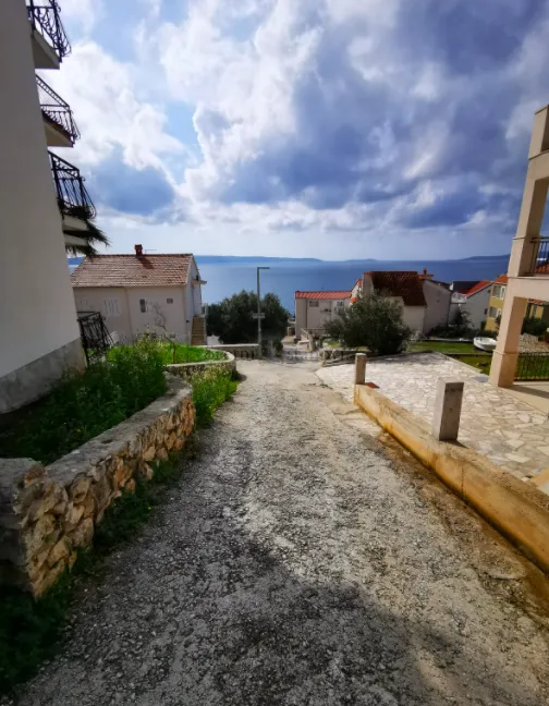 kuća čiovo, okrug gornji - slika 10