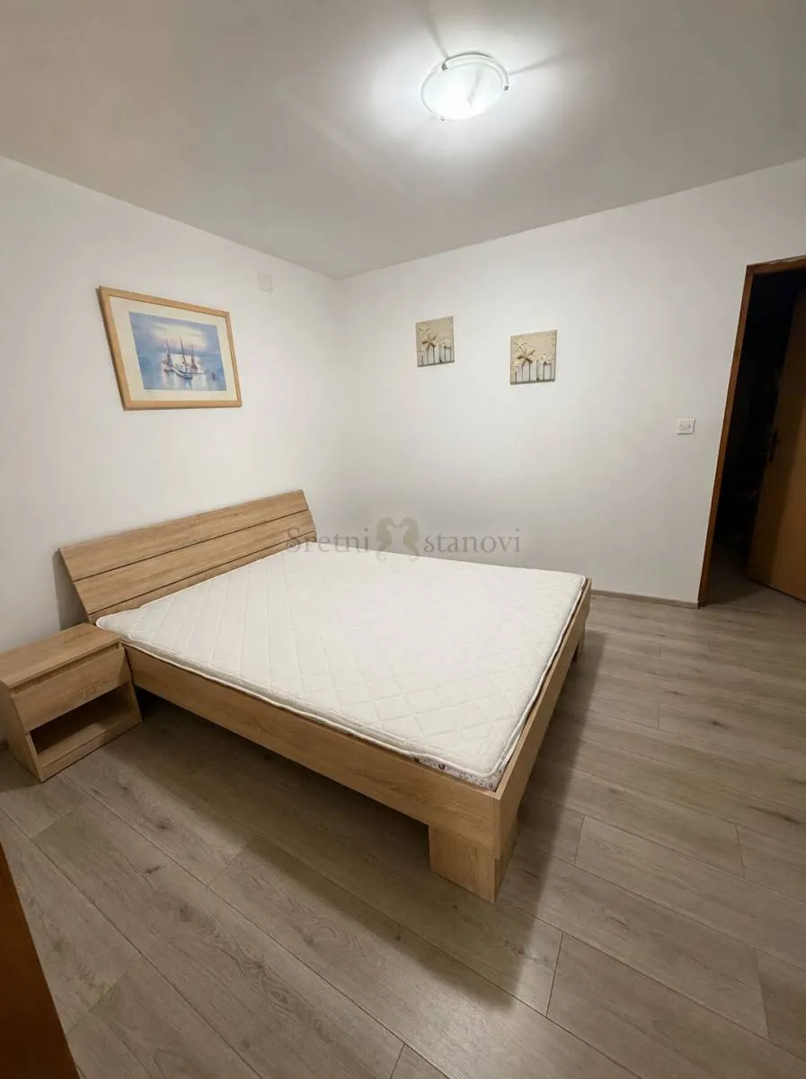 stara novalja, kuća sa 7 apartmana + dodatni objekt, prilika za investiciju - slika 21