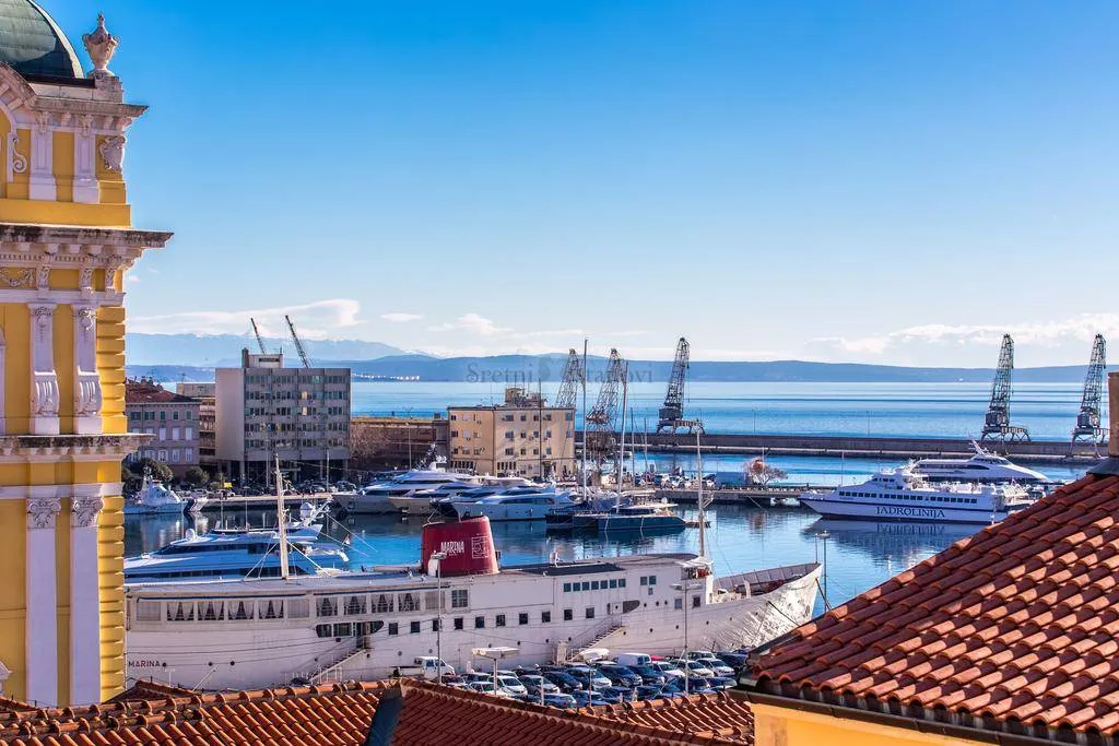 rijeka,centar,120 m2, 2s+db,s balkonom - slika 15
