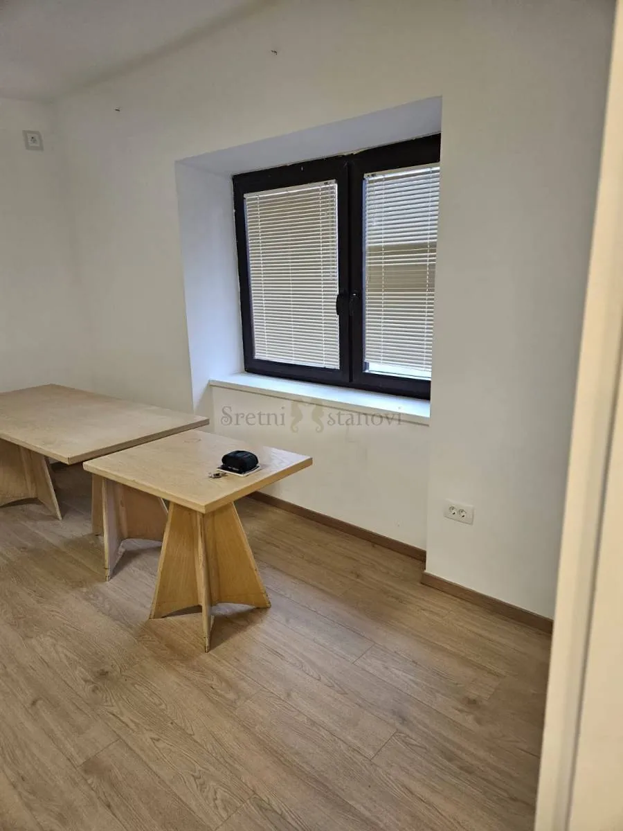 kuća s velikom okućnicom fužine, vrata, parcela 3266m2 - slika 2