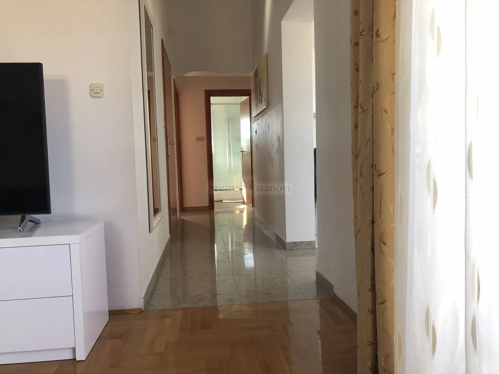 vidalići, kuća s 5 apartmana i garažom, drugi red od mora - slika 23