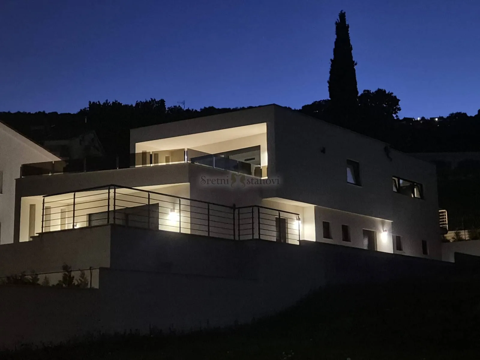 rivijera opatija, novogradnja, villa sa 2 stana, bazen, pogled - slika 10