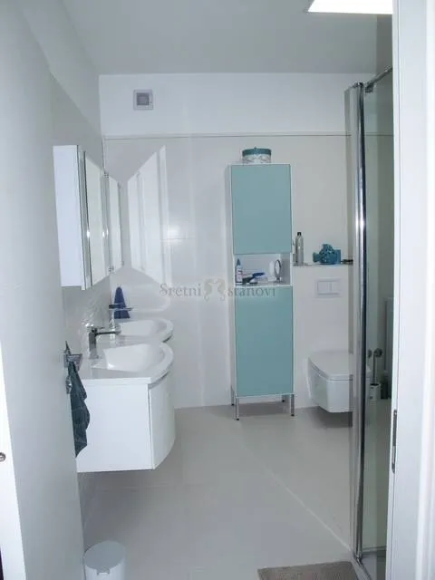 matulji, troetažni stan, 200 m2, 4s+db, s garažom - slika 10