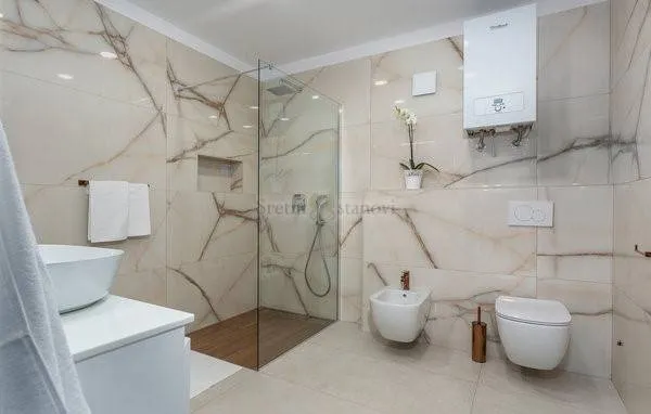 rastočine, 92 m2, luksuzni 2s+db, s terasom - slika 7