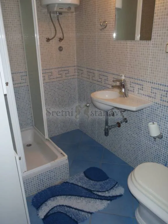 krk, najam, 2s+db,50 m2 s balkonom, korištenje bazena - slika 3