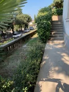 trsat, 97 m2, 2s+db, s terasom, kratkoročni najam - slika 3