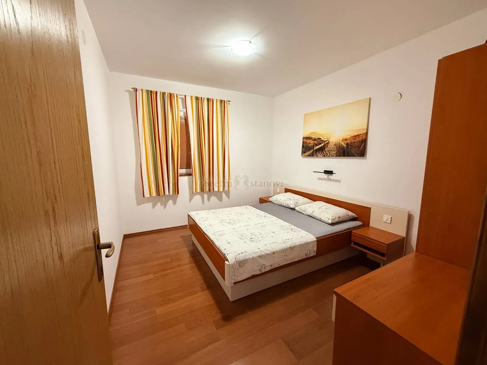 stara novalja, kuća sa 7 apartmana + dodatni objekt, prilika za investiciju - slika 27