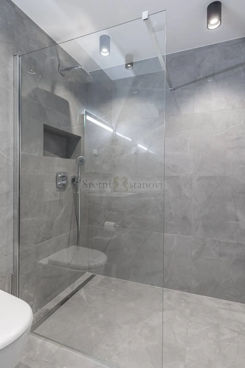 opatija luksuzni penthouse stan, pogled i blizina mora, 3s+db - slika 31
