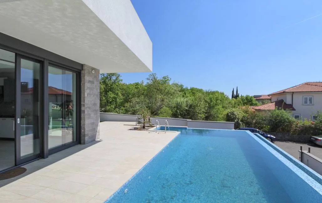 kostrena, moderna villa s bazenom i garažom, 330 m2 - slika 5