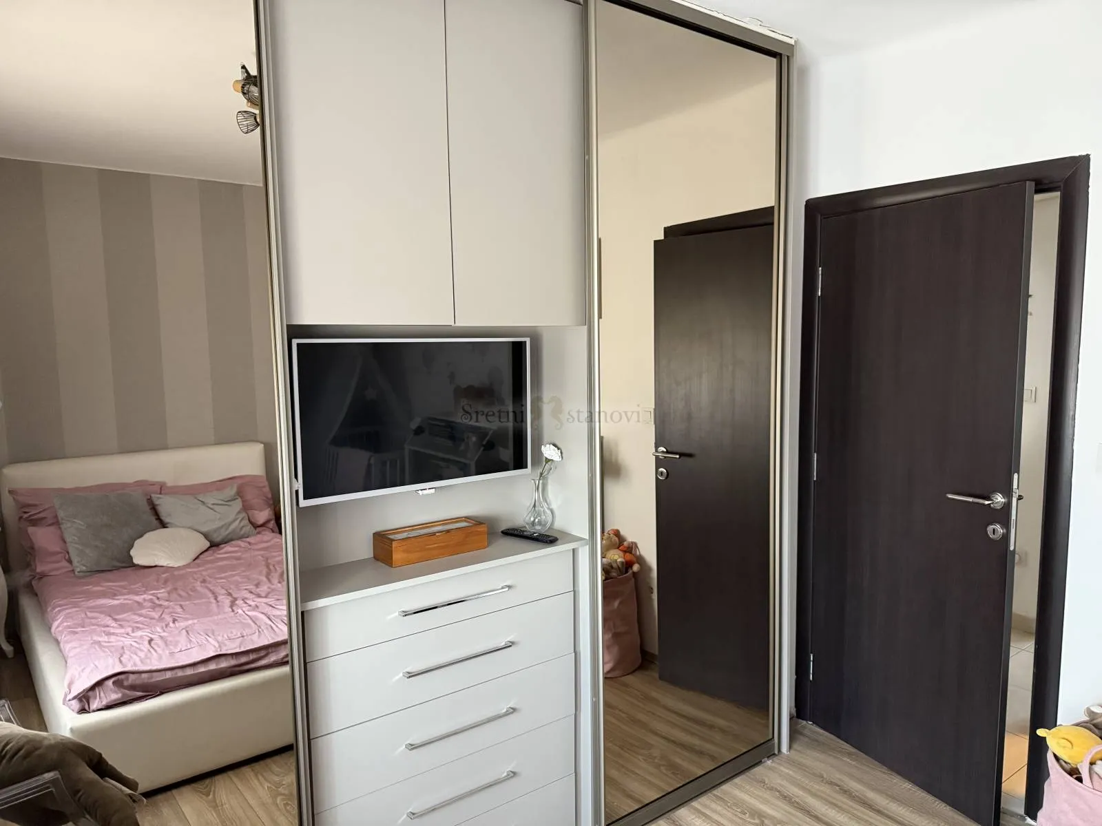stambeno-poslovna zgrada- dubrava (307 m2) - slika 17