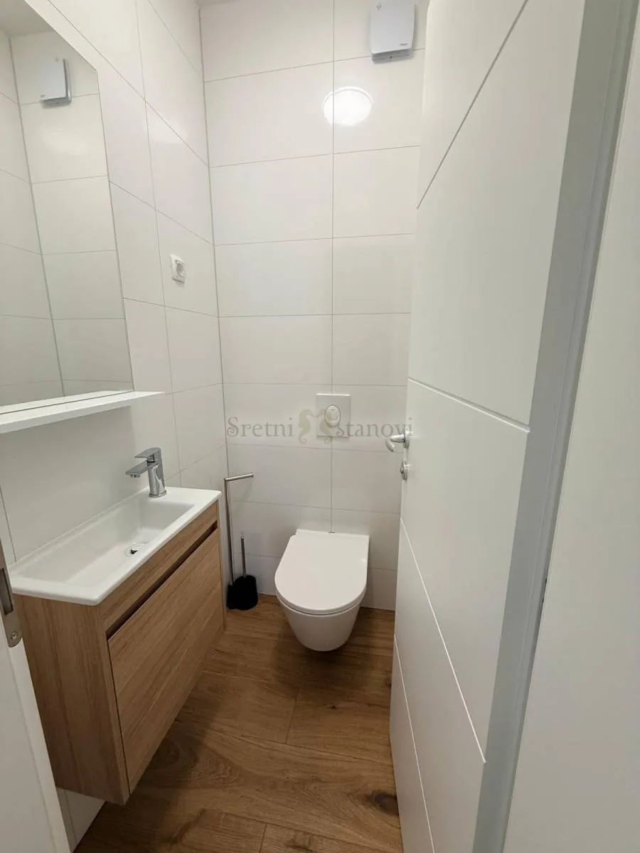 apartman novalja, 2s+db, 1. kat, bazen, top lokacija - slika 11