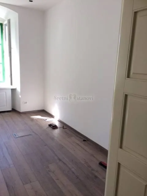 centar, 115 m2, 3s , za stan ili ured - slika 8