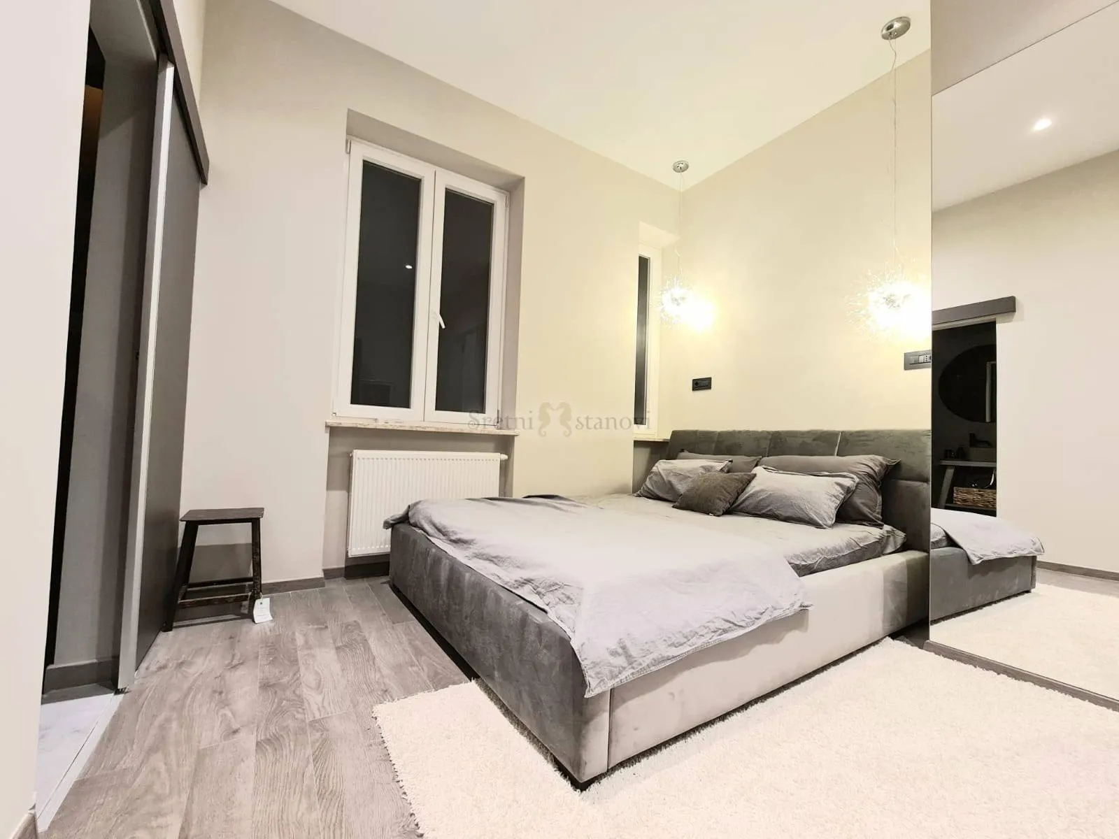centar, luksuzn stan,112 m2, 2s+db, s balkonom i pogledom - slika 6