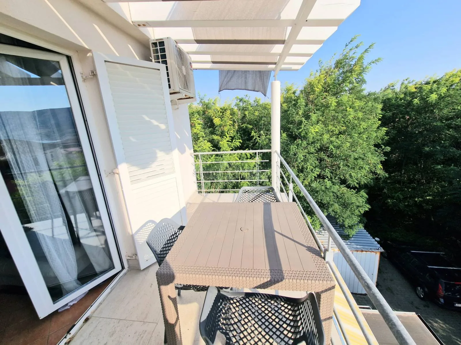 pag- dva apartmana, pogled na more, vrt - slika 3