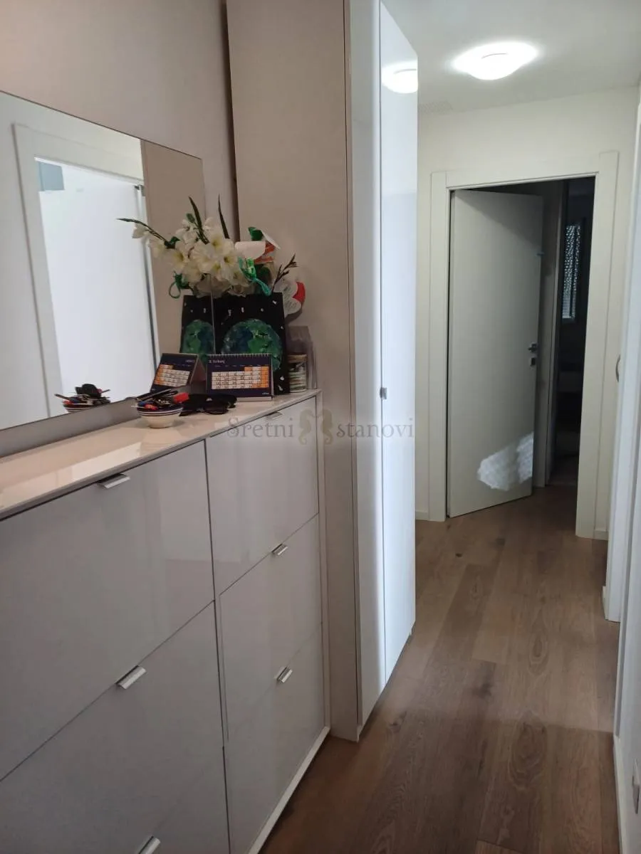 srdoči, novogradnja, 62 m2, 2s+db, plus 85 m2 vrta - slika 7