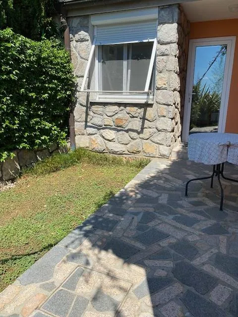 ičići, 20 m2, garsonjera - slika 7
