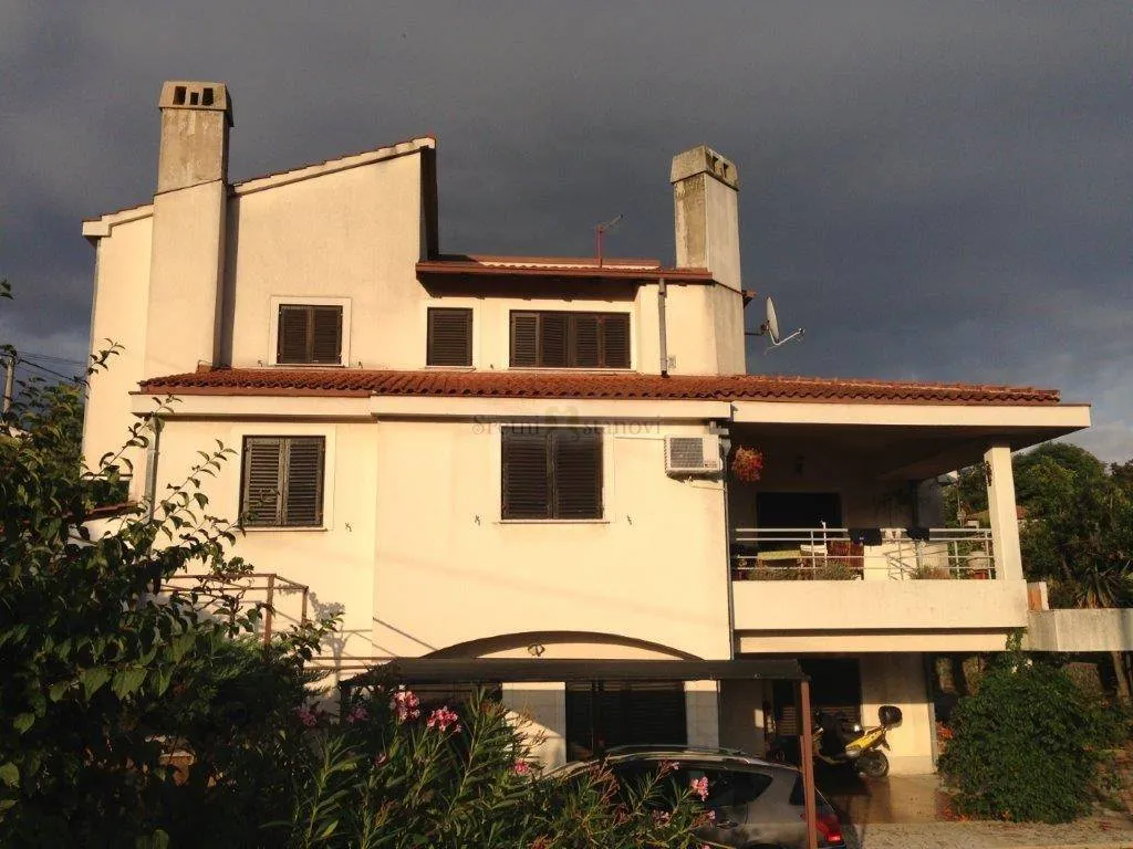 kuća na martinkovcu s predivnim pogledom - slika 13