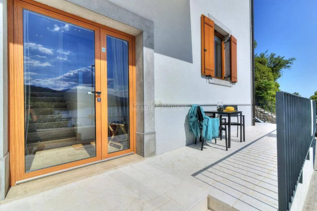 najam, opatija, 108,23 m2, 1s+db s terasom - slika 7