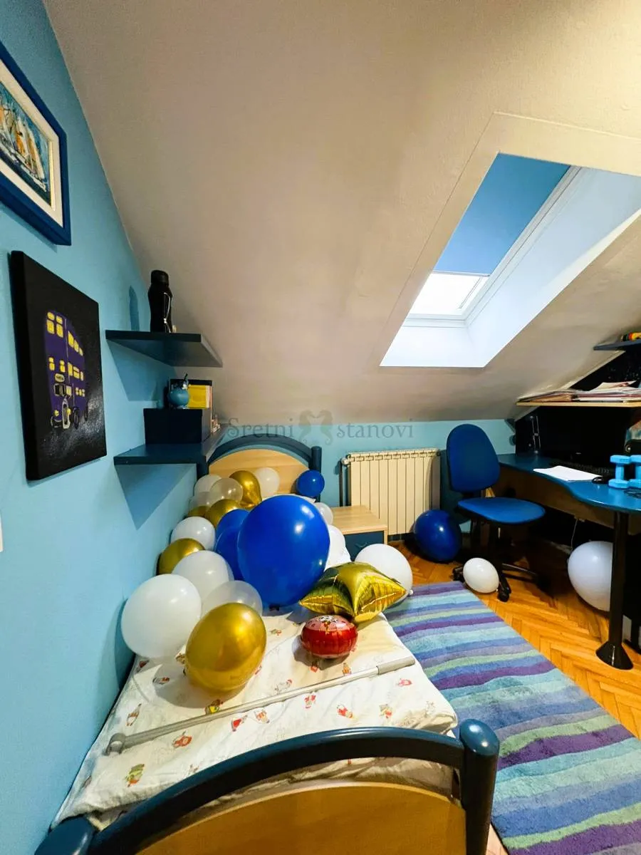 na prodaju komforni četverosobni stan u srcu trešnjevke - slika 18