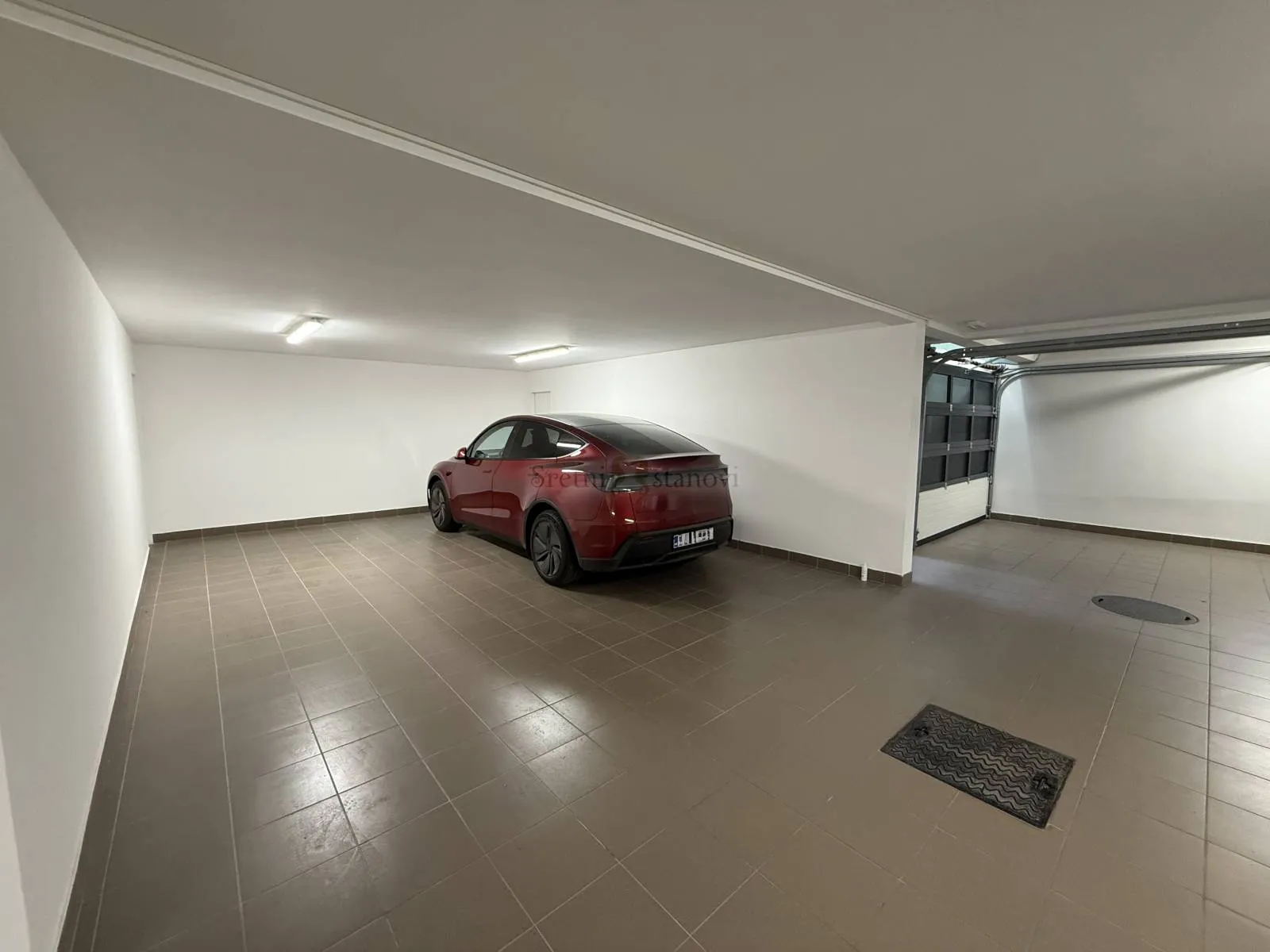 luksuzni penthouse u centru zagreba (najam) - slika 19