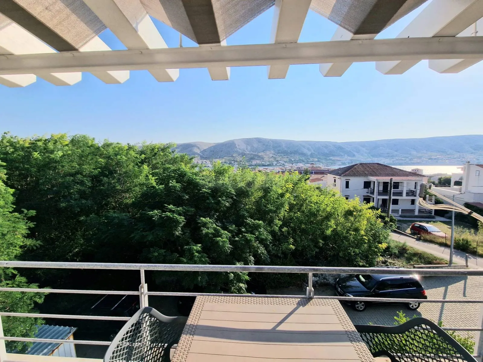 pag- dva apartmana, pogled na more, vrt - slika 2