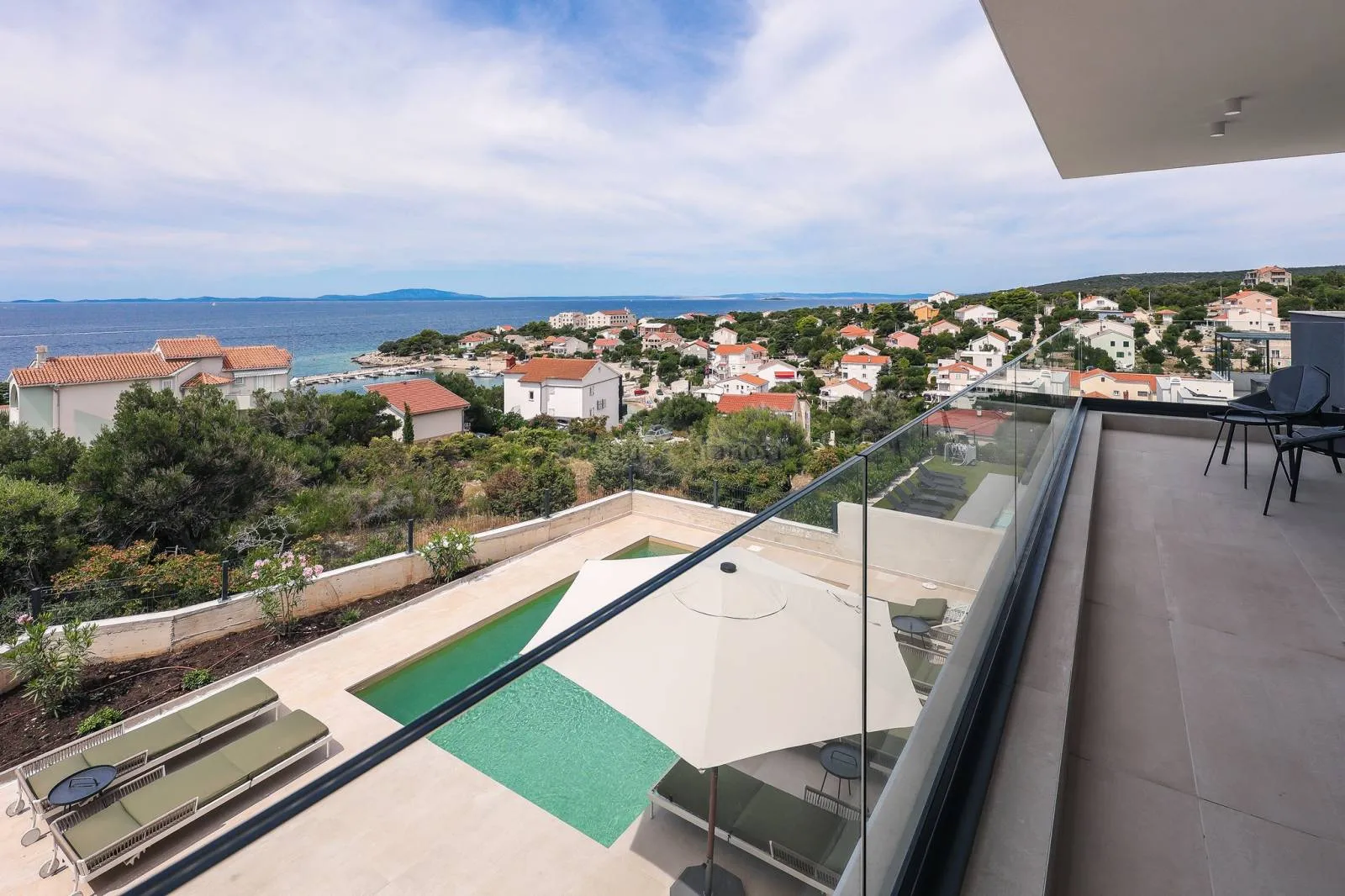 luksuzna kuća jakišnica, 3s+db, bazen / luxury house jakišnica, pag, swimmingpool - slika 24