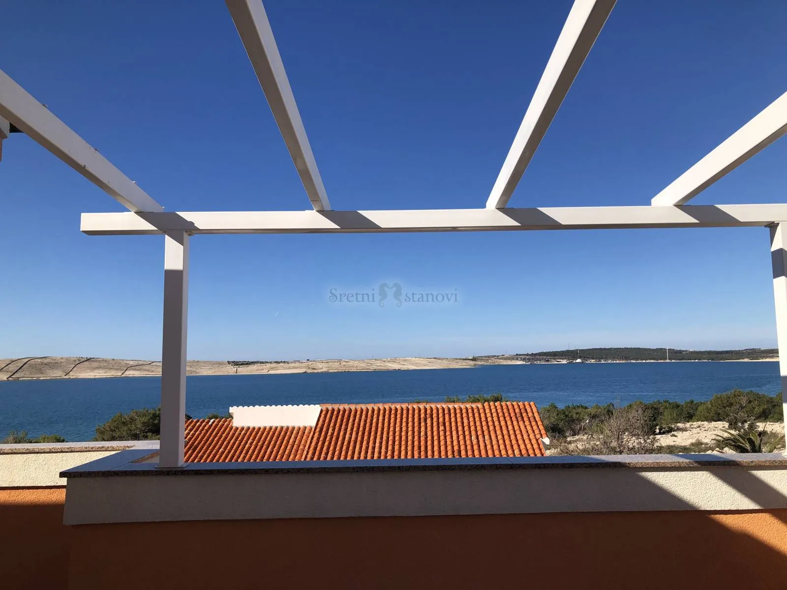 vidalići, kuća s 5 apartmana i garažom, drugi red od mora - slika 15