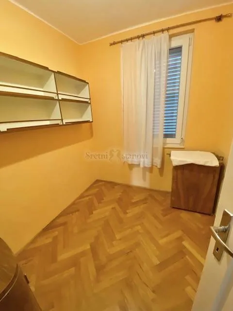 vežica donja, najam, 62 m2, 2s+db, s balkonom - slika 4