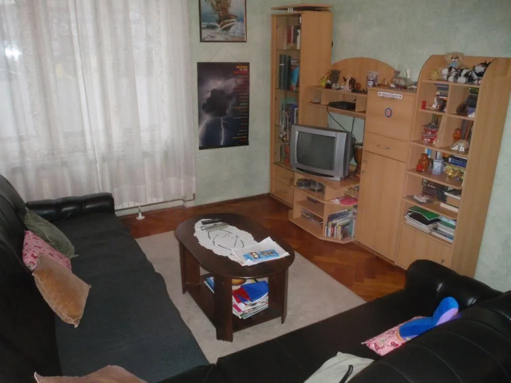 rijeka,centar,104 m2,3s s balkonom - slika 1