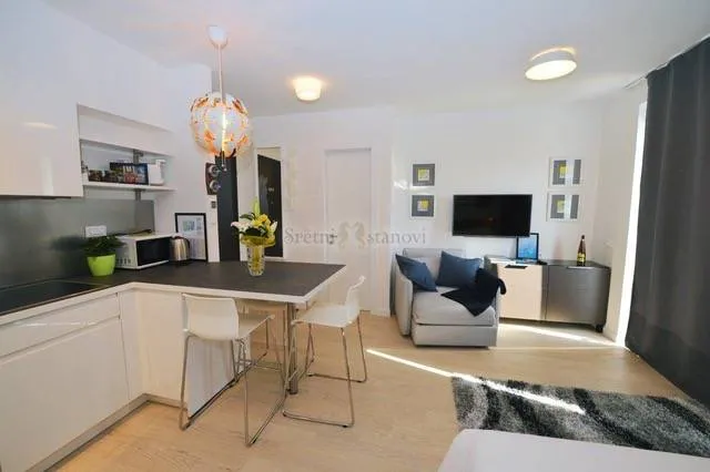 Luksuzna garsonijera u novogradnji, Marceljeva draga, 37m2 - Rijeka