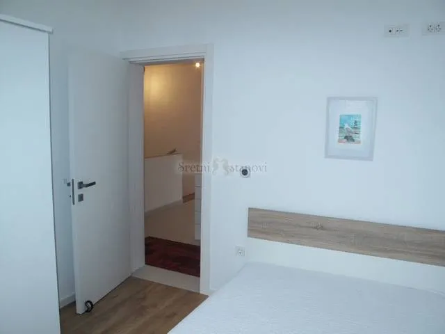 matulji, troetažni stan, 200 m2, 4s+db, s garažom - slika 13