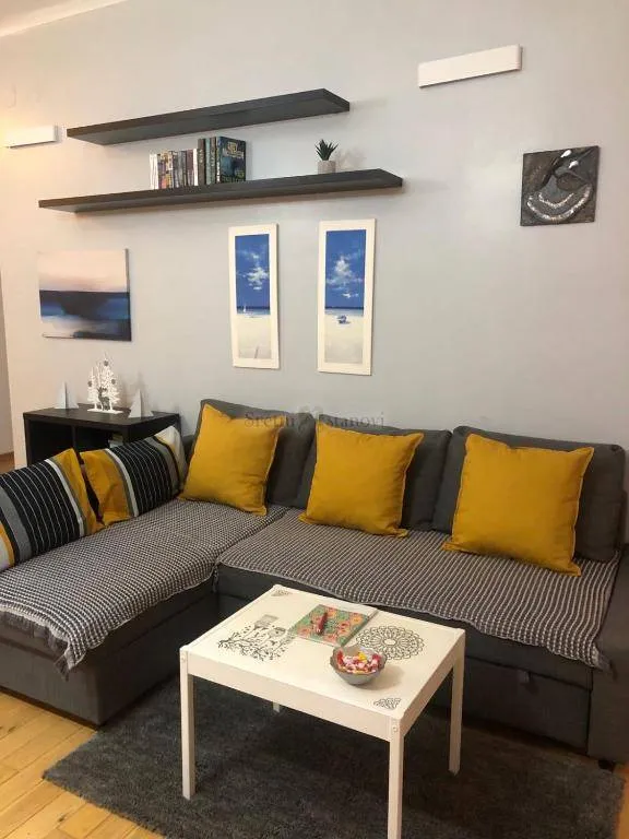 rijeka,strogi centar, najam, 53 m2, 2s+db - slika 5