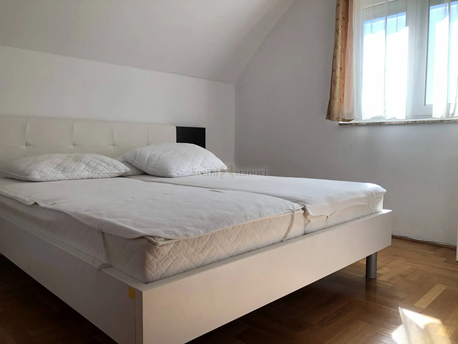 vidalići, kuća s 5 apartmana i garažom, drugi red od mora - slika 27