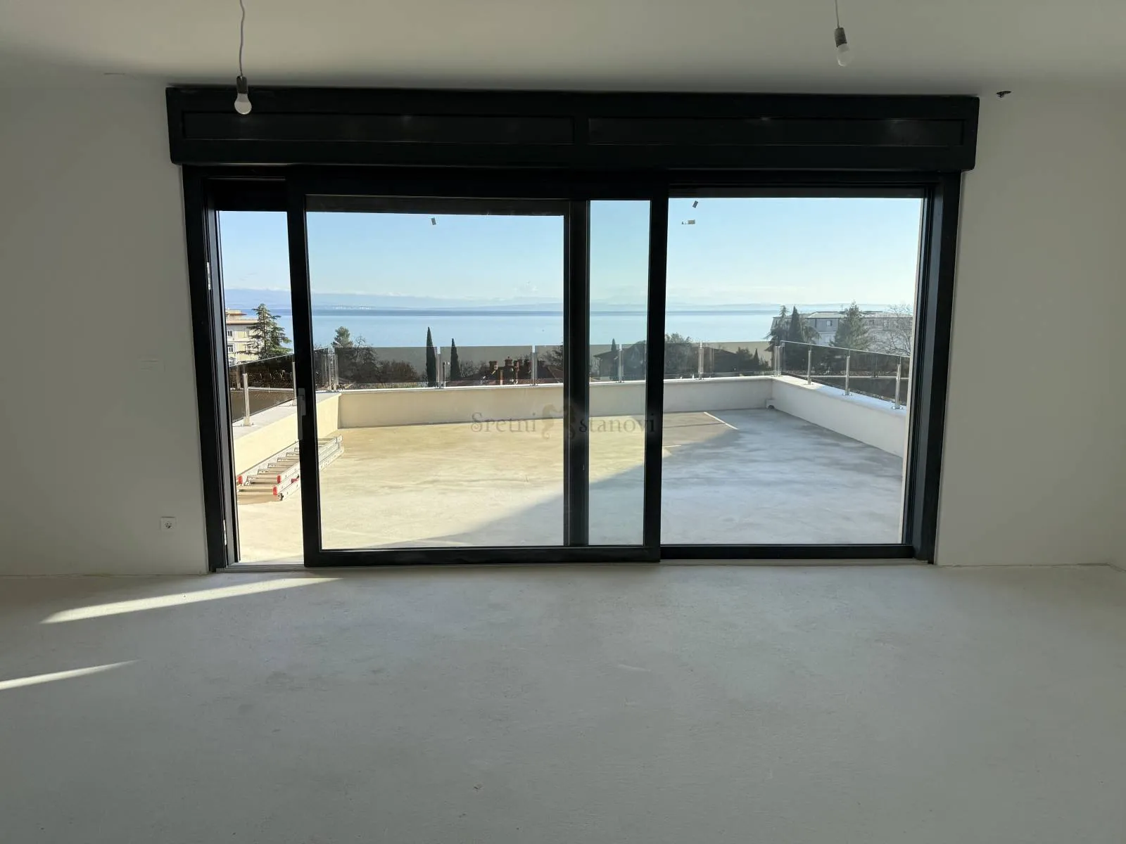 rivijera opatija, novogradnja, villa sa 2 stana, bazen, pogled - slika 22
