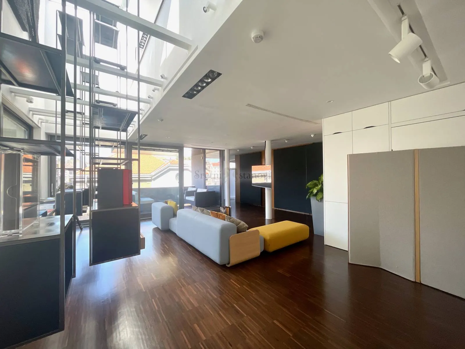 stambeno-poslovna zgrada zagreb centar, ribnjak, top lokacija - slika 25