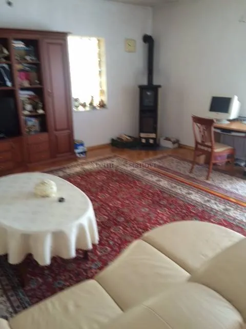 opatija,pobri, tri stana i poslovnim prostoro,850 m2 - slika 10