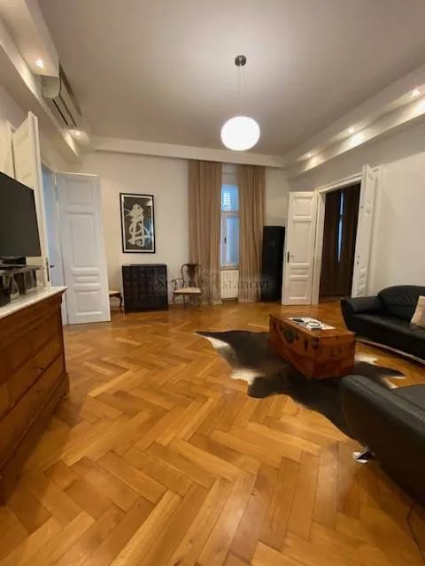 centar, gospodski stan, 3s+db, 140 m2 - slika 8