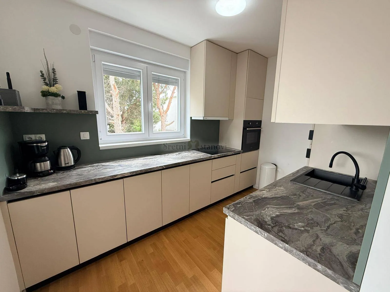 apartman novalja, 2s+db, 1. kat, bazen, top lokacija - slika 5
