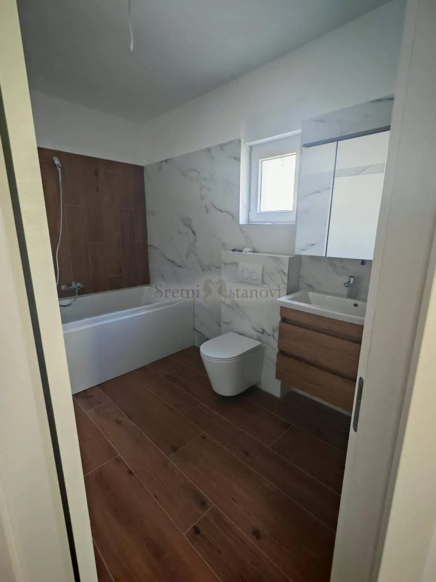 rešetari , stan 3s+db , penthouse , garaža - slika 4